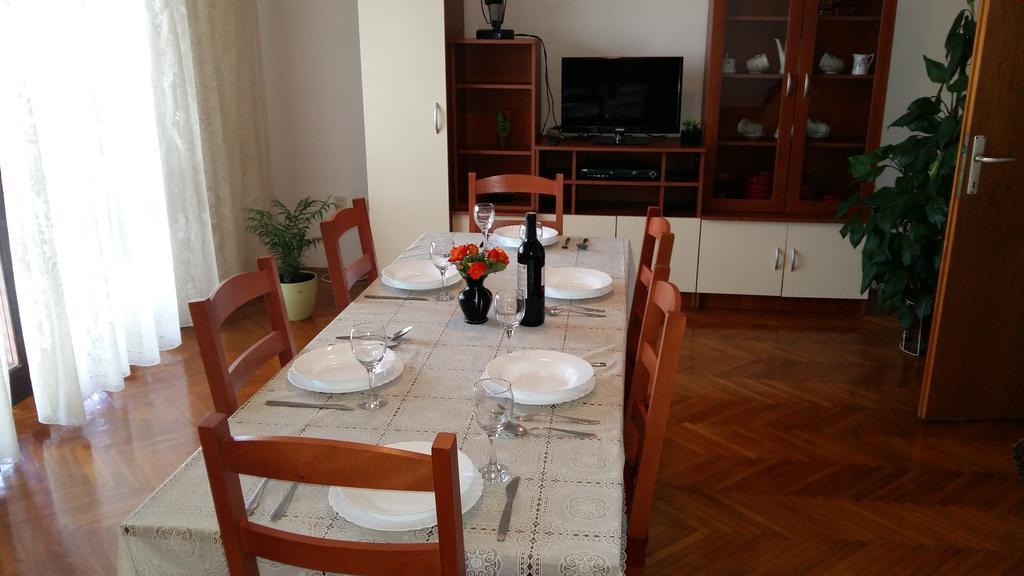 Apartman Dukic Appartement Trogir Buitenkant foto